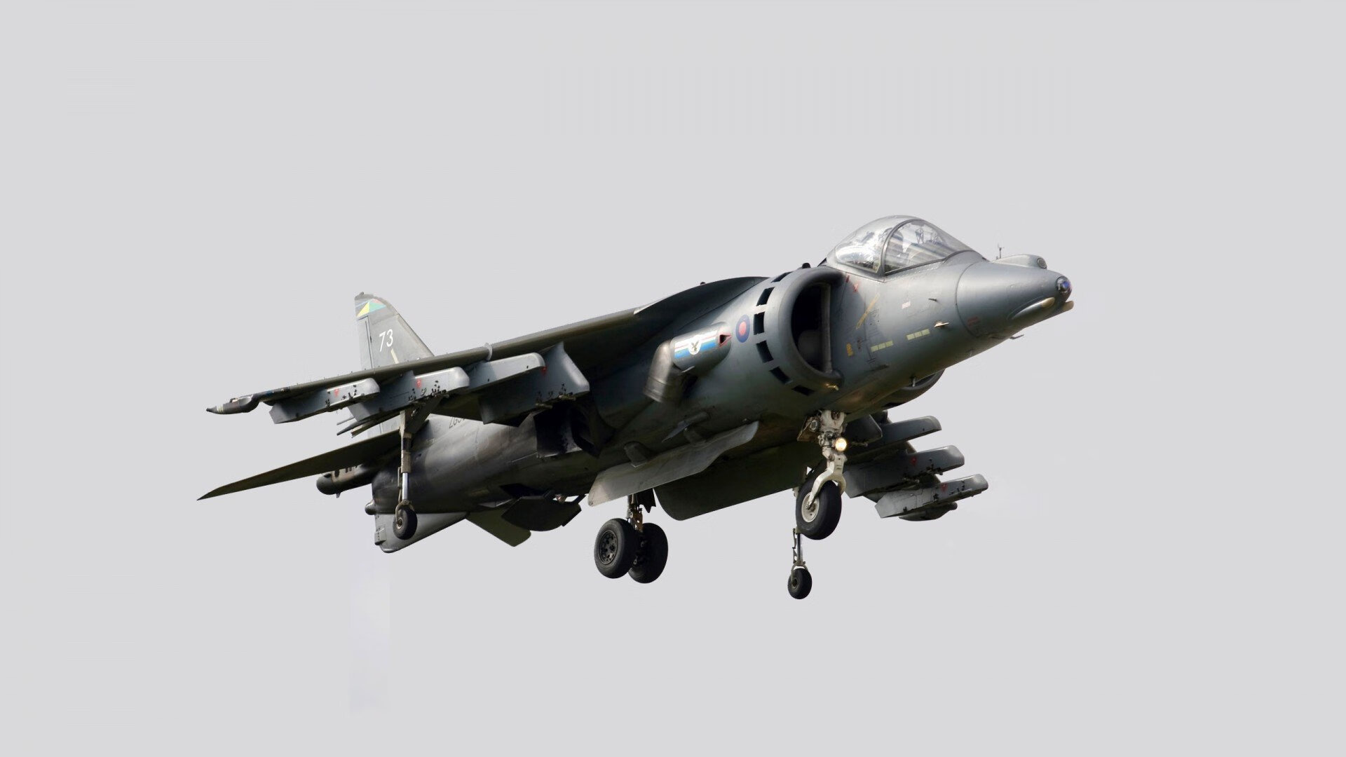 意甲球队主教练因成绩不佳遭到解职,意甲主教练年薪