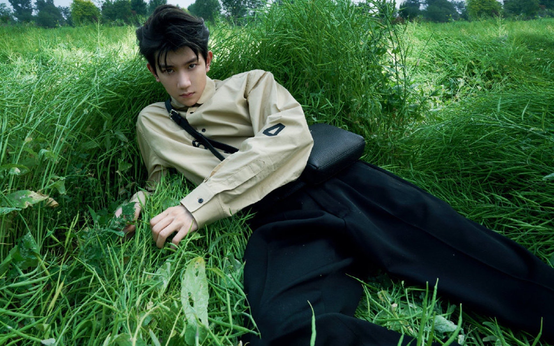 爱游戏综合娱乐-米兰双雄新赛季蓄势待发，争取意甲桂冠